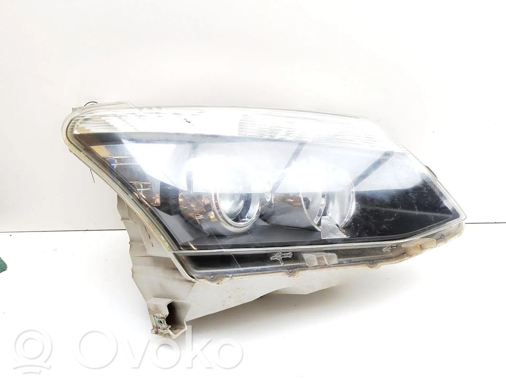 Isuzu D-Max Phare frontale 