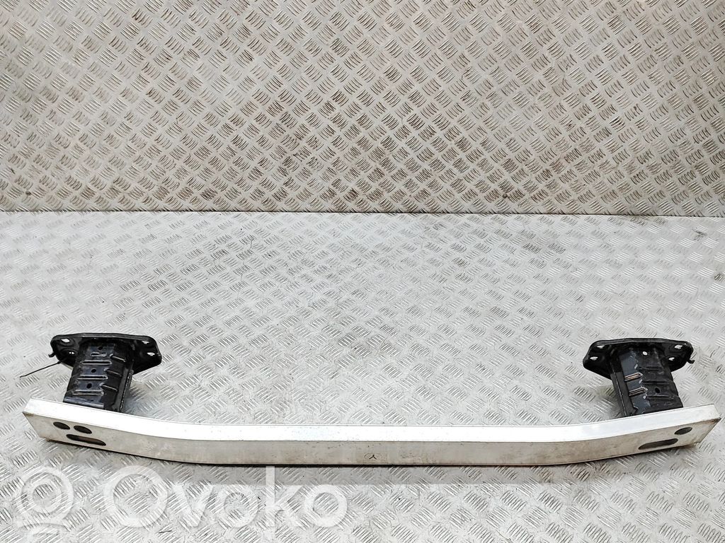 Toyota bZ4X Travesaño del parachoques trasero