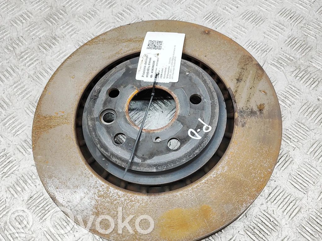 Toyota bZ4X Etujarrulevy