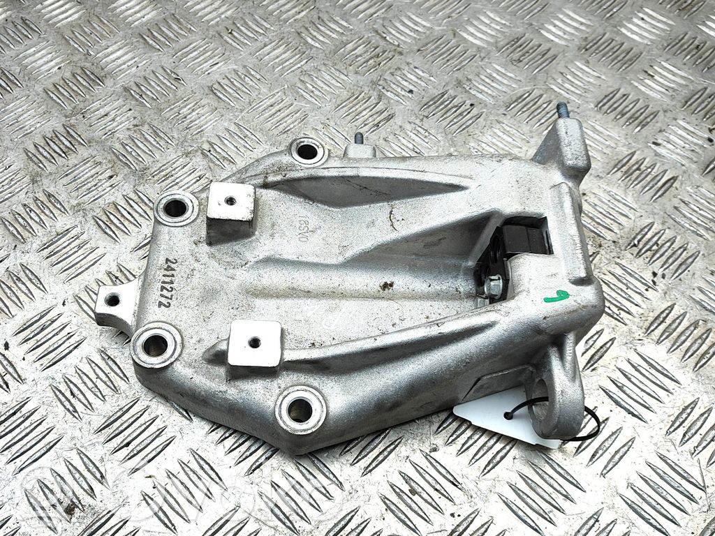 KIA EV3 Engine mounting bracket 