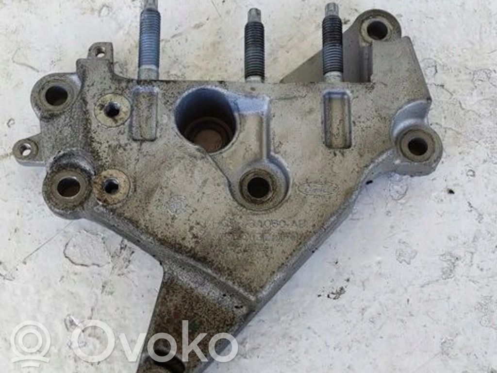 Ford Transit Custom Engine mounting bracket 
