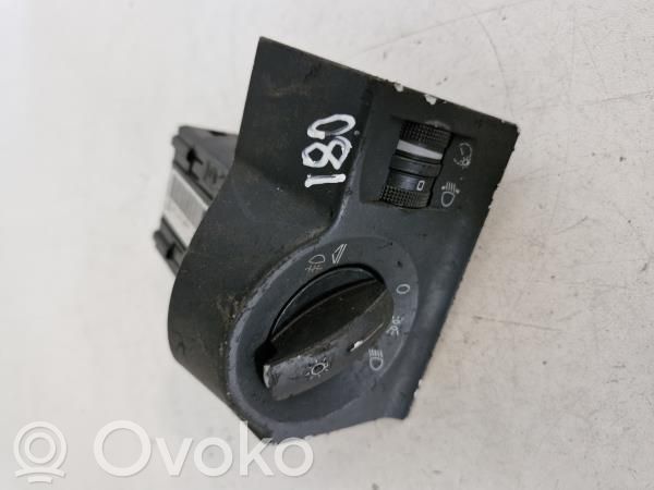 Audi A2 Multifunctional control switch/knob 