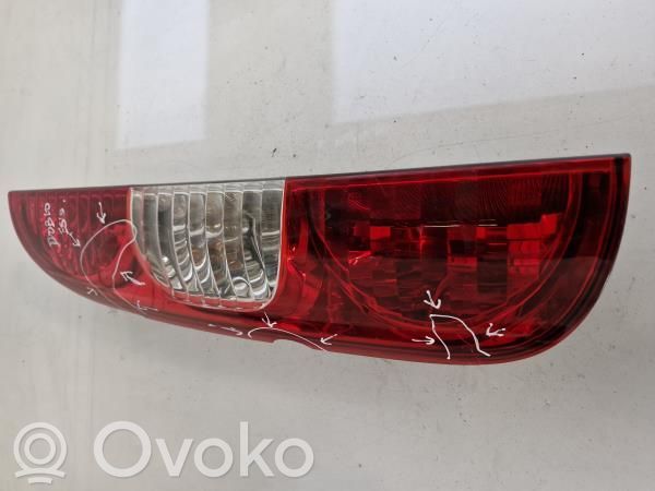 Fiat Doblo Tailgate rear/tail lights 