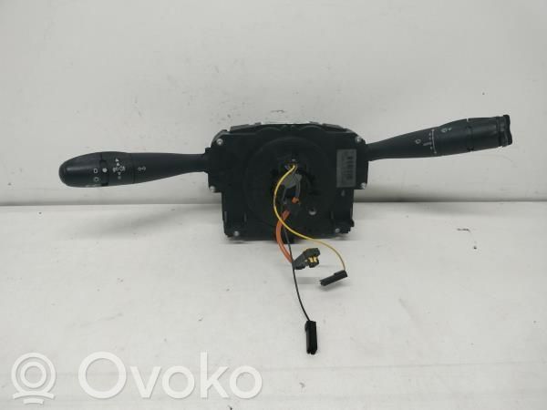 Multifunctional control switch/knob   96576772XT
