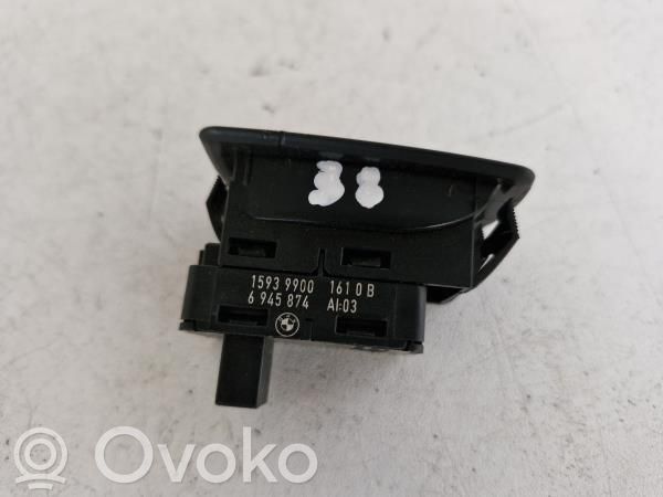 Multifunctional control switch/knob   6945874