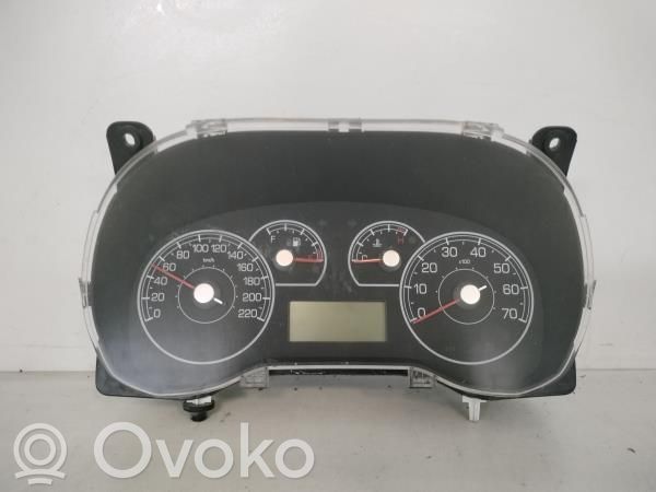 Fiat Grande Punto Licznik / Prędkościomierz 