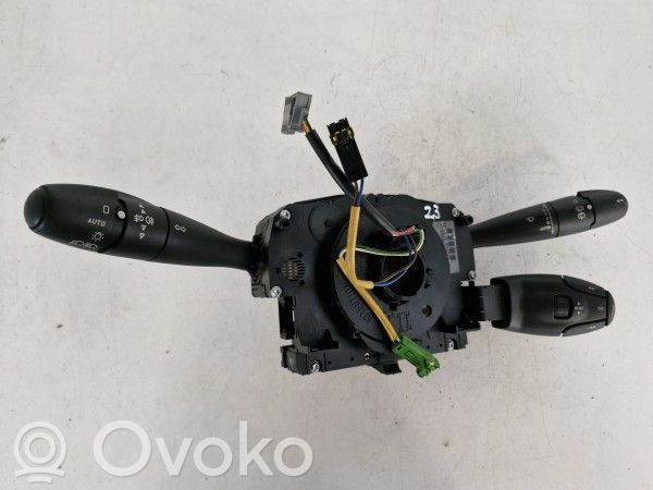 Multifunctional control switch/knob   96630718XT