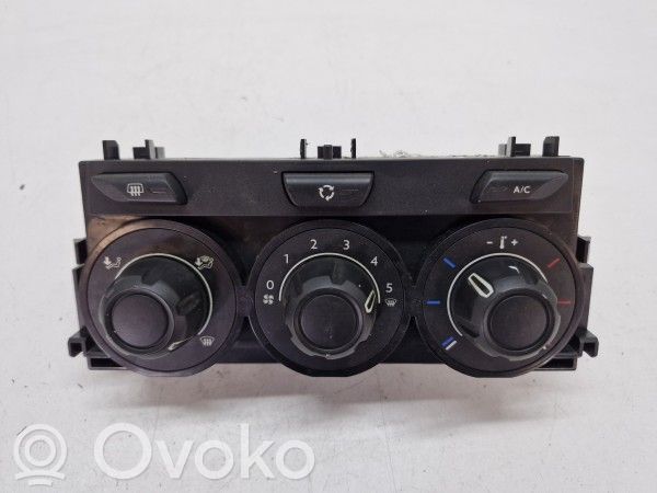 Climate control unit   400018004
