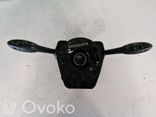 Multifunctional control switch/knob   6131,3449454