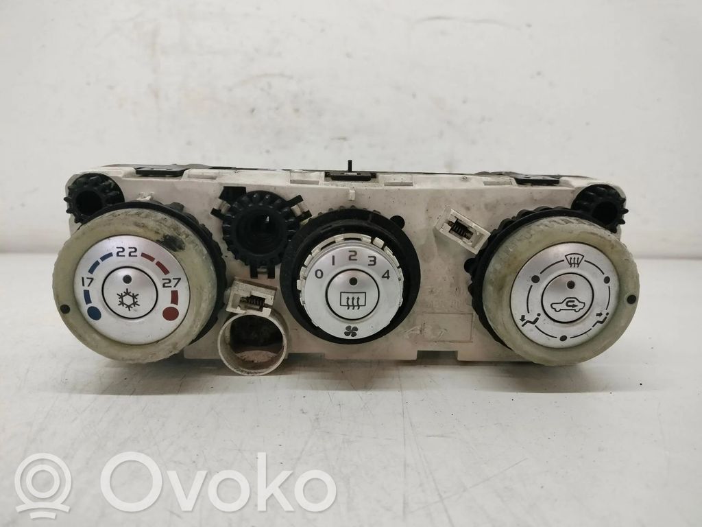 Mitsubishi Colt Climate control unit 