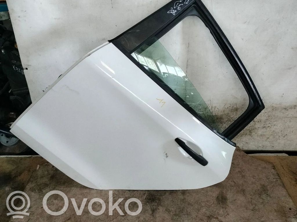 Peugeot 208 I Rear door 