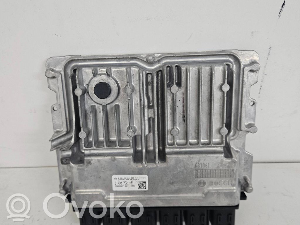 BMW 3 G20 G21 Engine control unit/module 