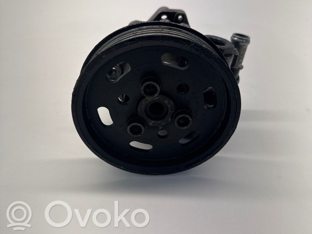 Audi A4 S4 B8 8K Pompa wspomagania 
