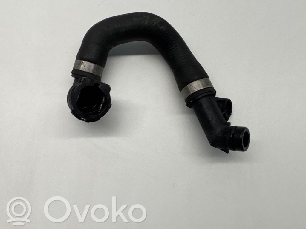 Engine coolant pipe/hose   7521066