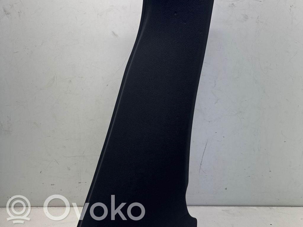 BMW X6 F16 Rivestimento inferiore laterale del sedile posteriore 