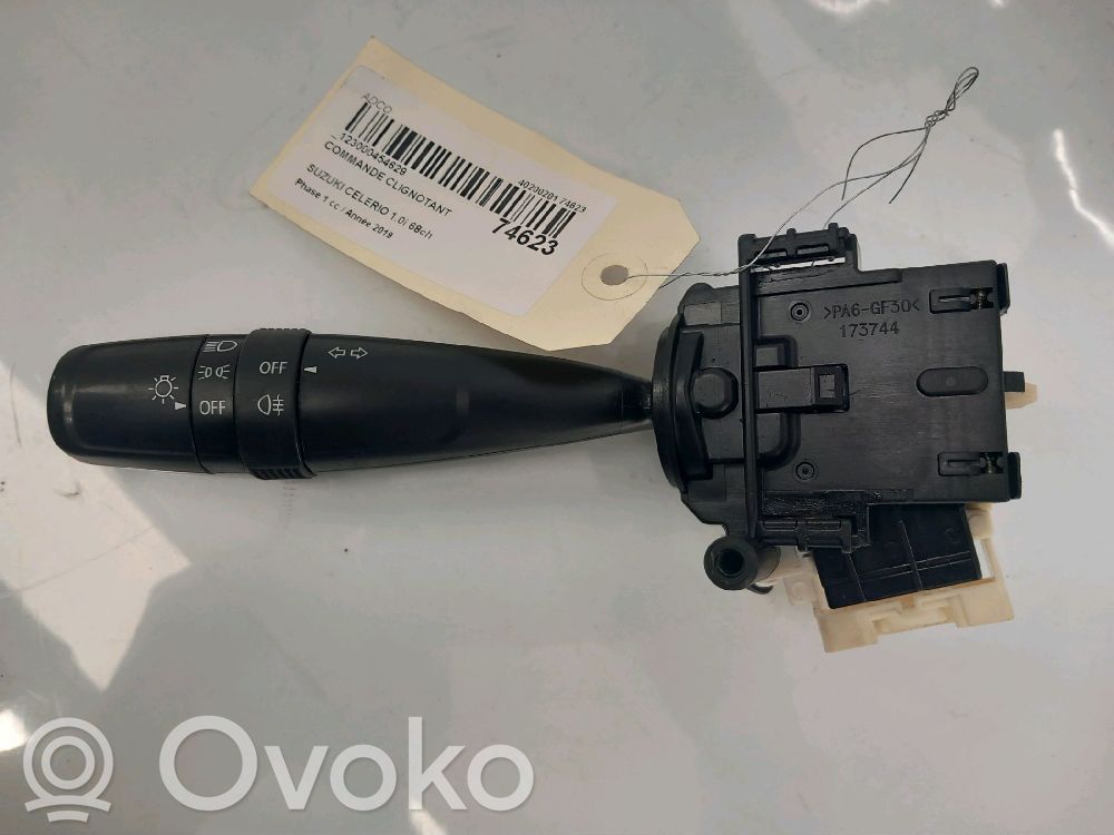 Suzuki Celerio Steering wheel buttons/switches 