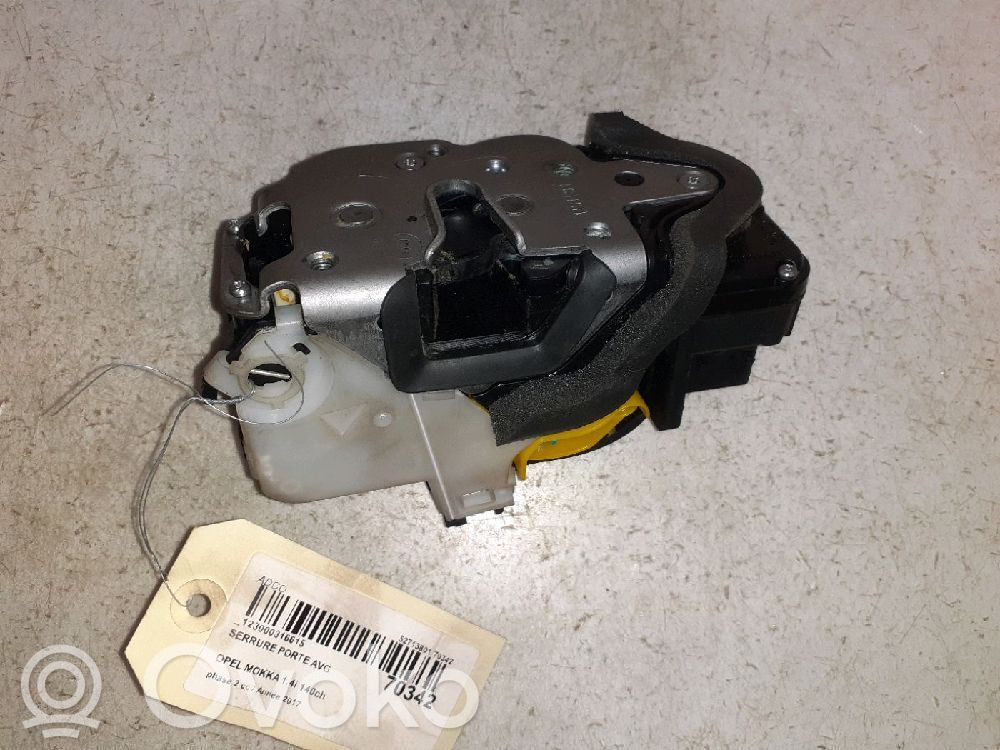 Opel Mokka X Front door lock motor 
