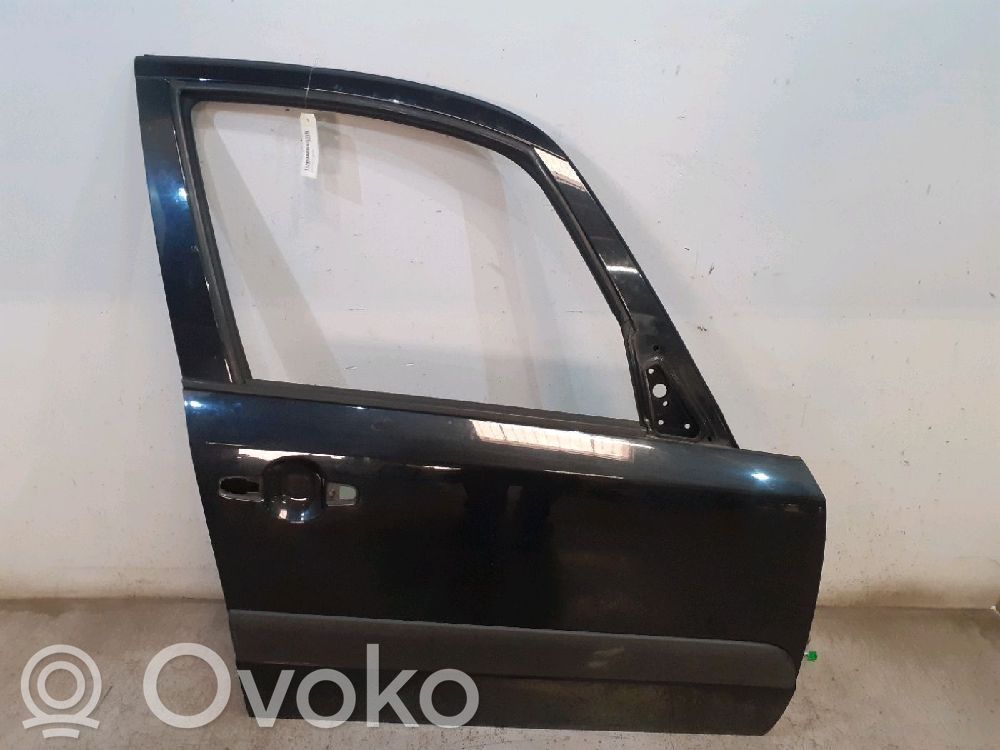 Priekinės durys   6800179J00,6800179J00