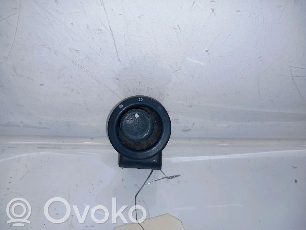 Renault Twingo I Wing mirror switch 