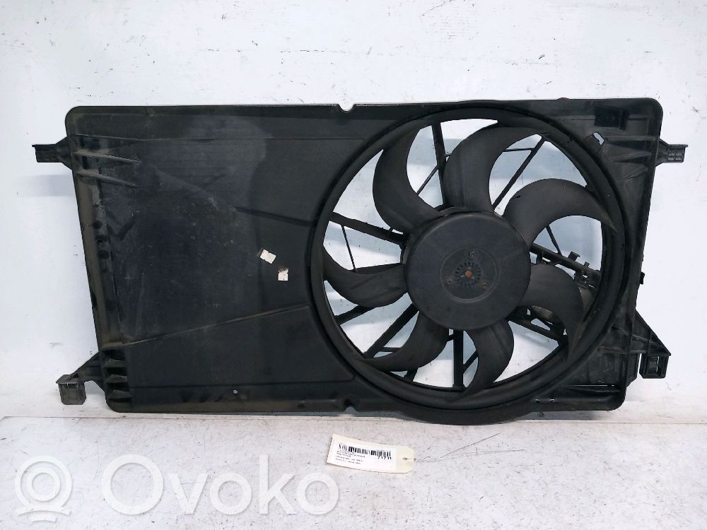 Volvo V50 Ventilatoru komplekts 