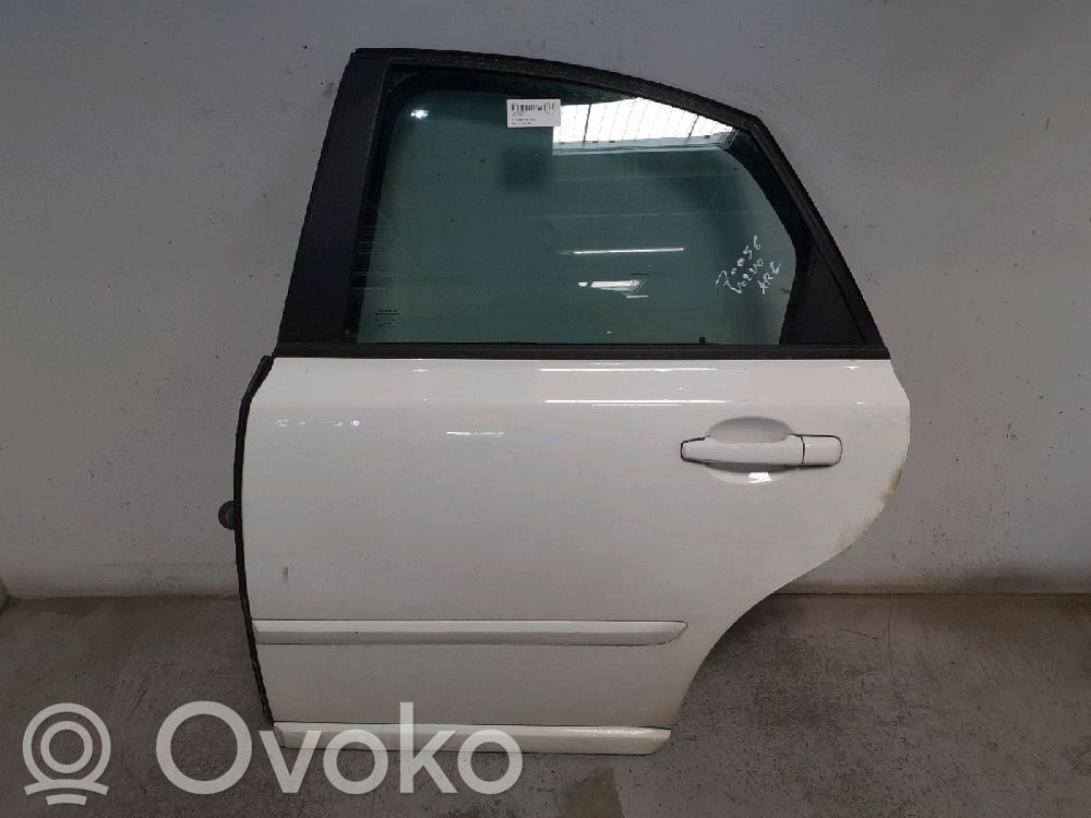 Volvo S40 Galinės durys 