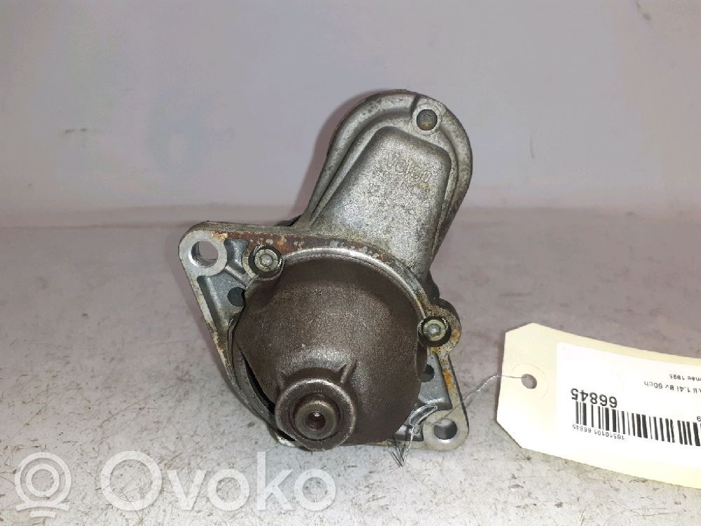 Opel Corsa B Starteris 