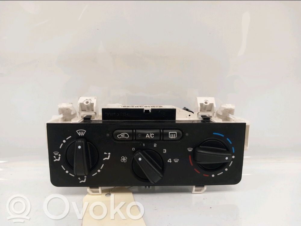 Citroen C3 Climate control unit 