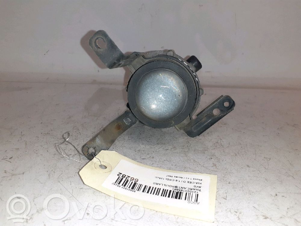 Luz de niebla delantera   922011H000,922011H000