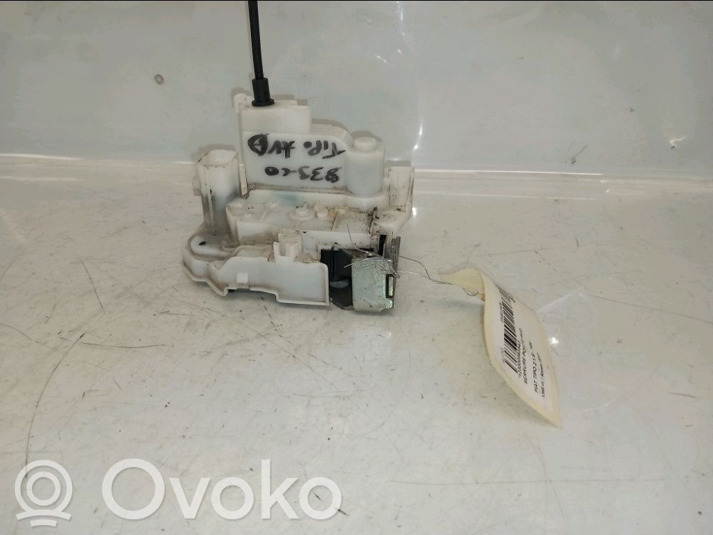 Front door lock   51983944,51983944