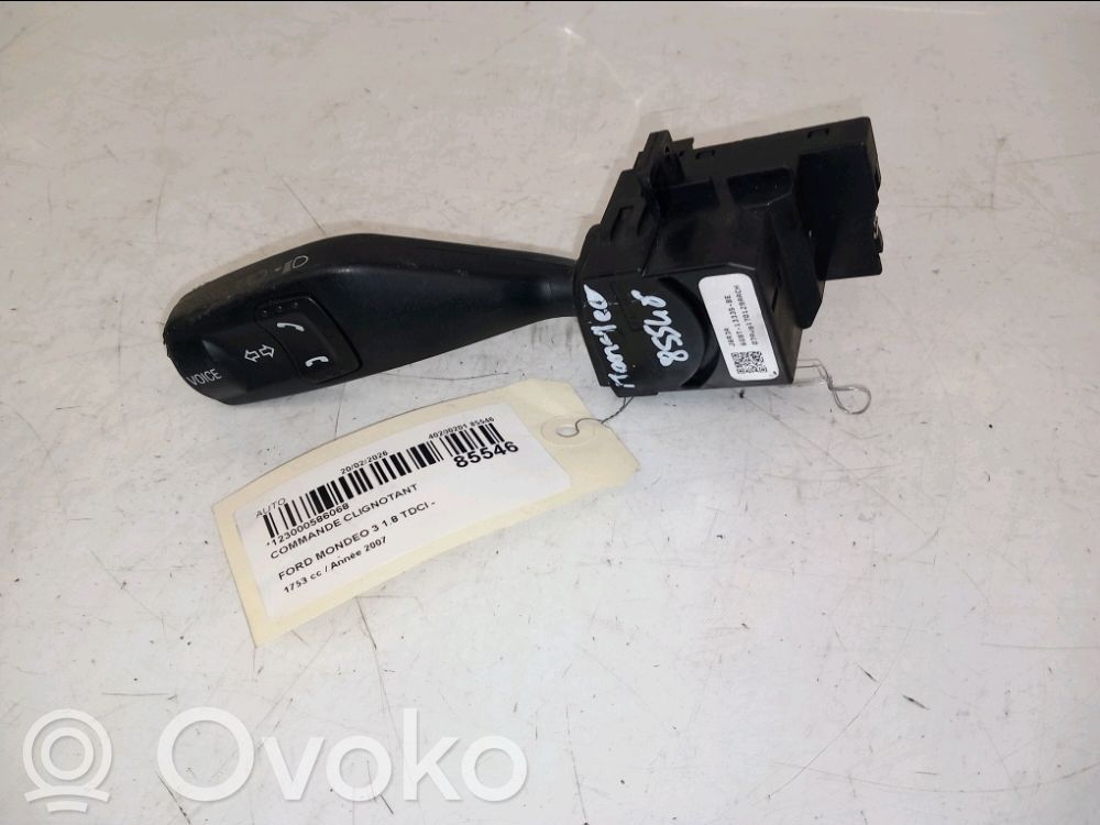 Ford Mondeo MK IV Steering wheel buttons/switches 