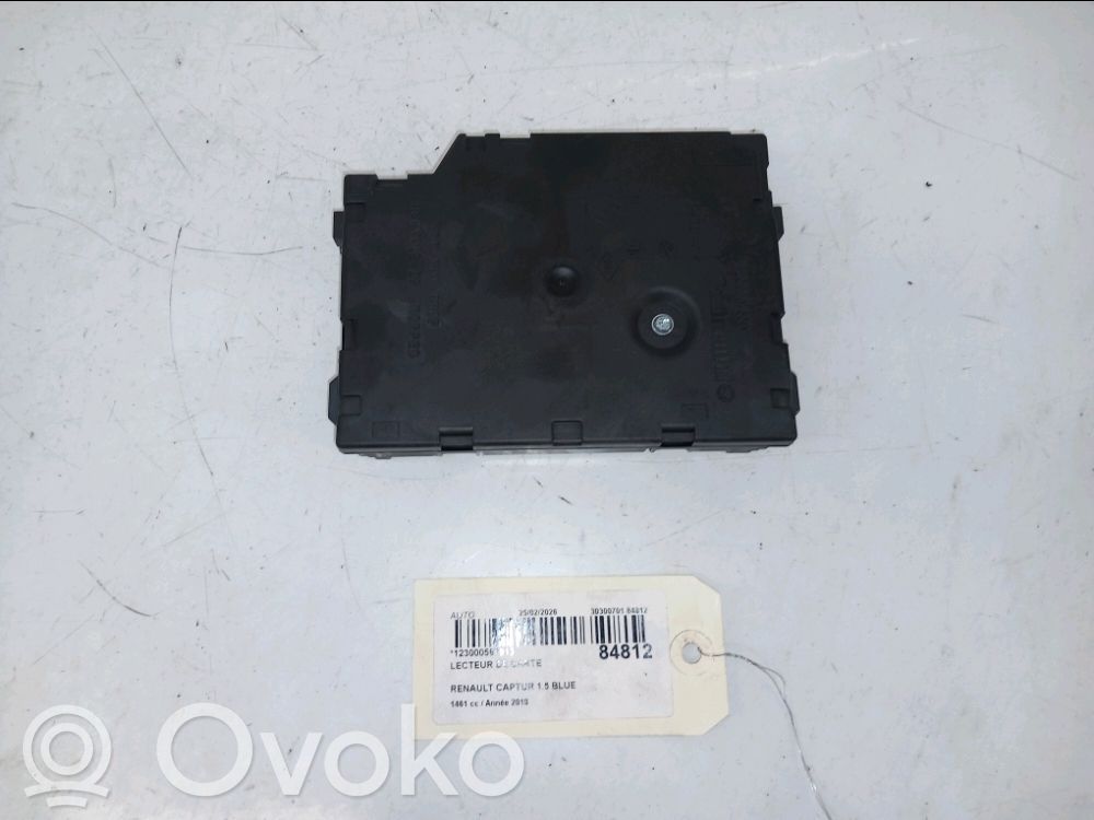 Renault Captur Ignition key card reader 