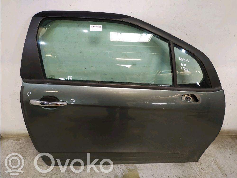 Front door   9004CG,9004CG
