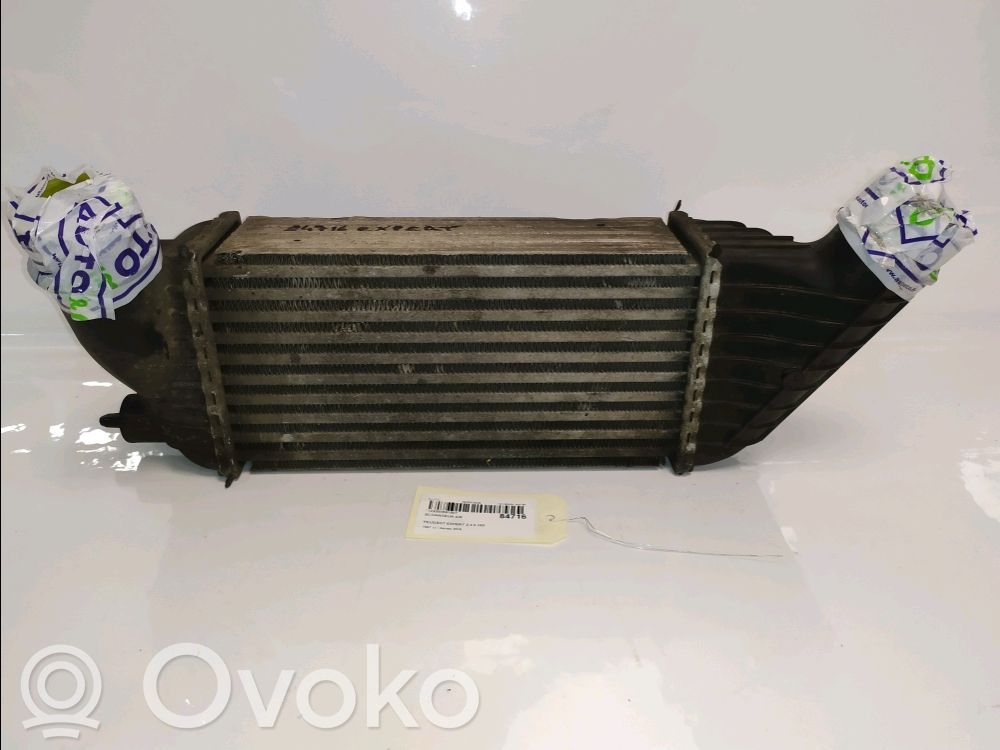 Peugeot Expert Kita variklio skyriaus detalė 