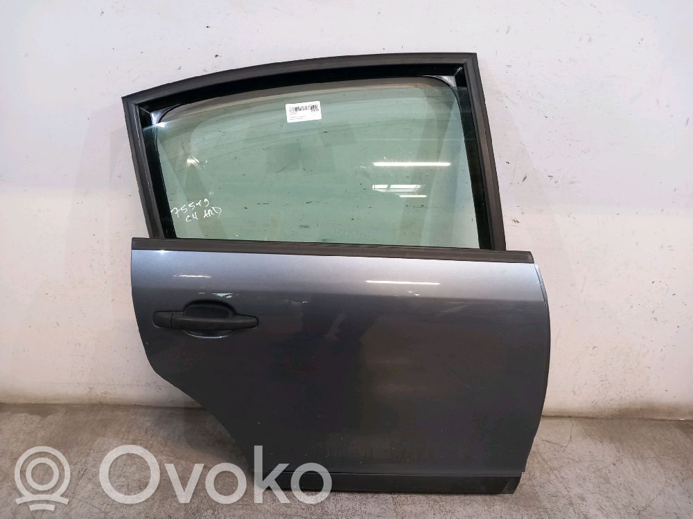 Aizmugurējās durvis   9008N4,9008N4