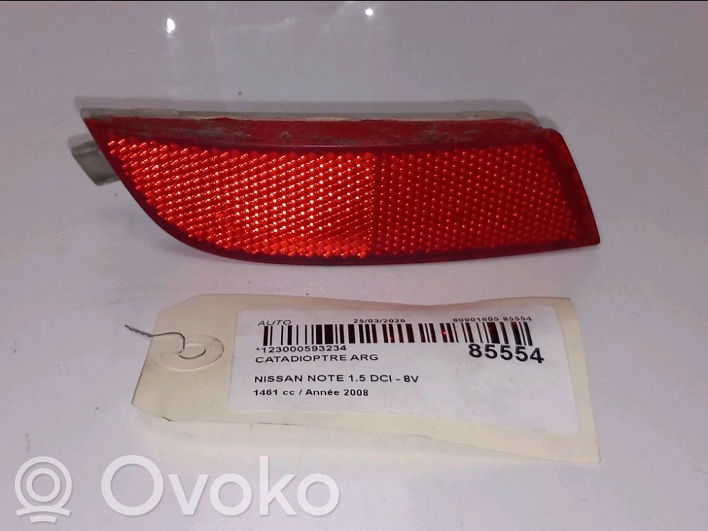 Reflector de faros/luces traseros   26565WA90A,26565WA90A