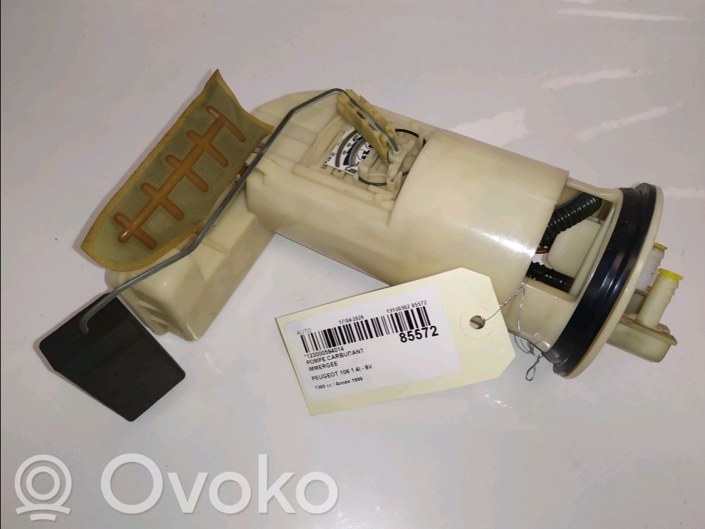 Peugeot 106 Pompa paliwa w zbiorniku 