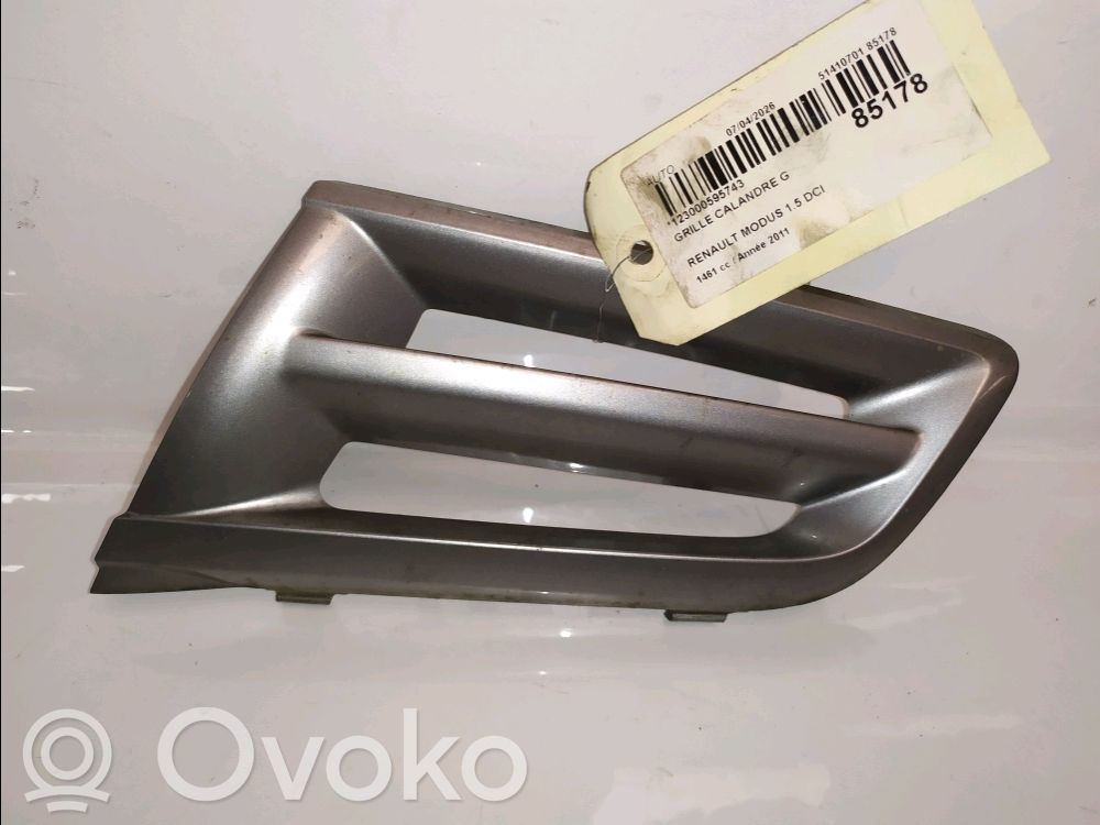 Renault Modus Grotelės priekinės 