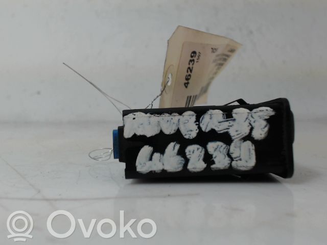 Rover 200 XV Light switch 