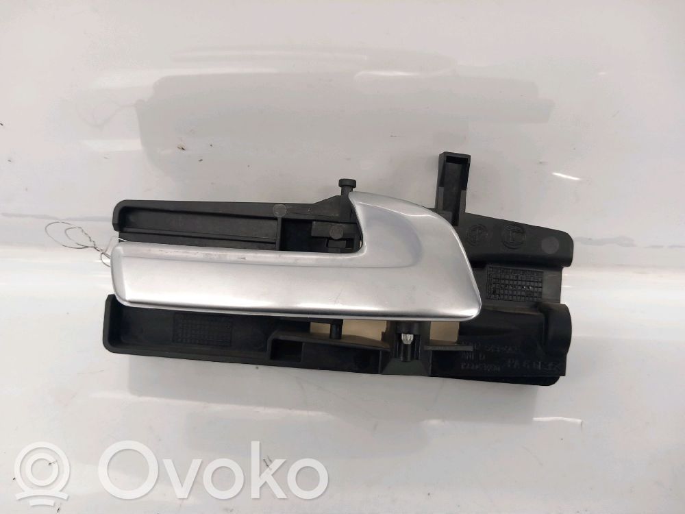Front door interior handle   156086552,156086552