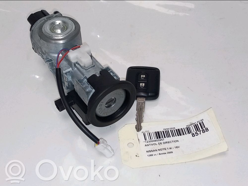 Ohjauspyörän lukitus   D87009U10A,D87009U10A