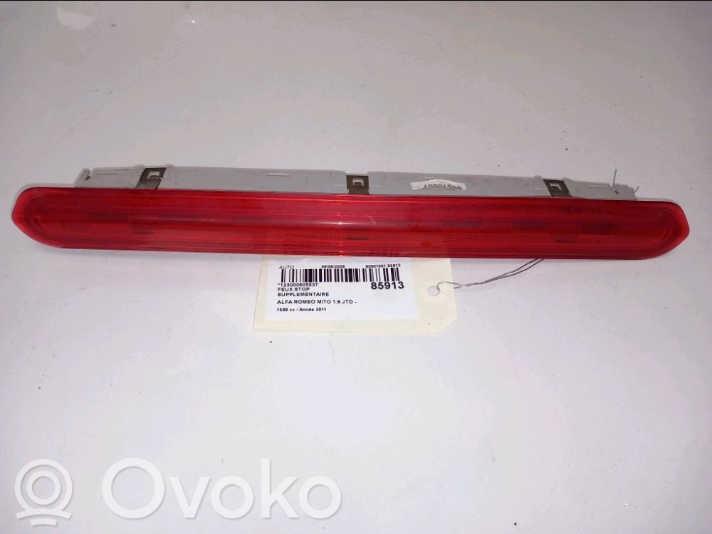 Alfa Romeo Mito Third/center stoplight 