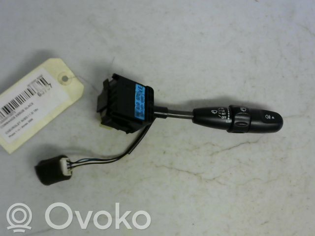 Chevrolet Aveo Pulsanti/interruttori sul volante 