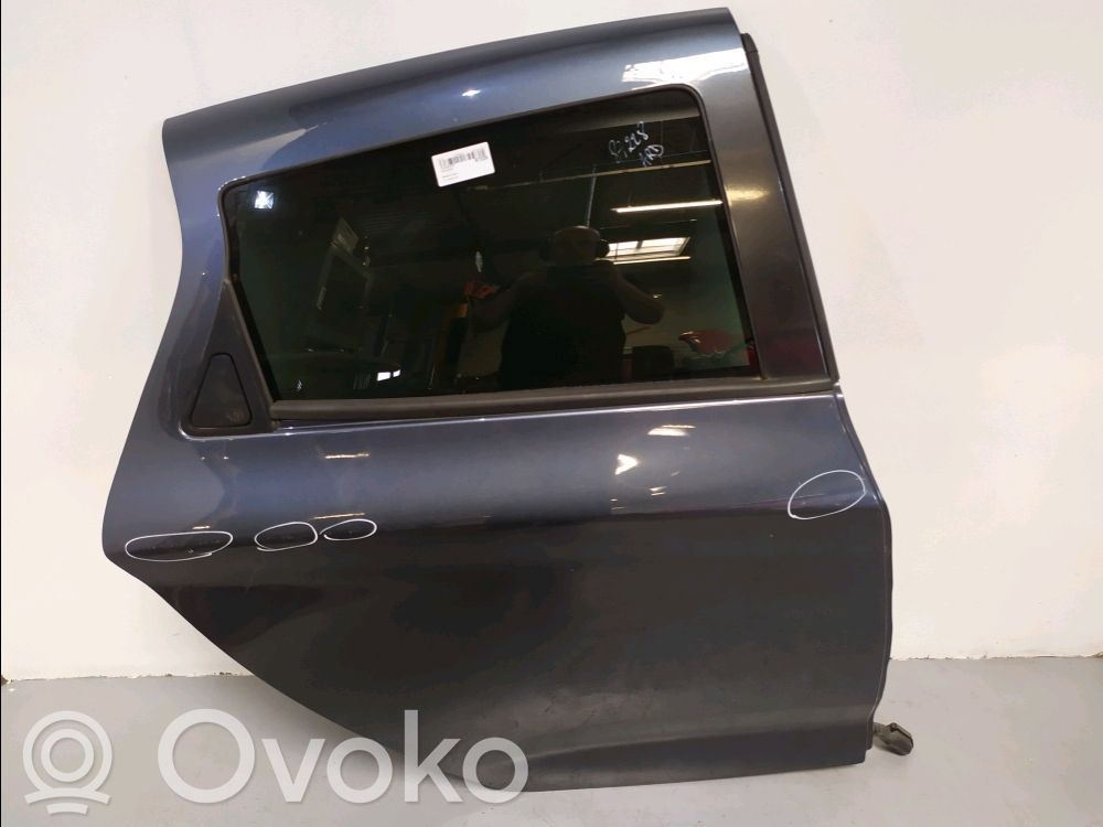 Takaovi   821008742R,821008742R