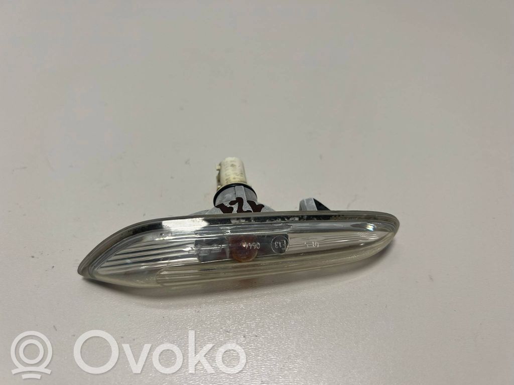 BMW 5 E60 E61 Front fender indicator light 