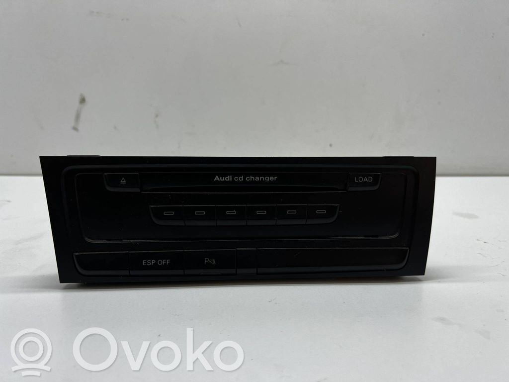 Audi A4 S4 B8 8K Radio/CD/DVD/GPS head unit 