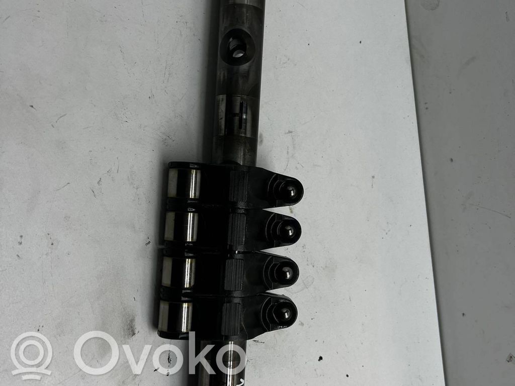 Volkswagen PASSAT B6 Camshaft 