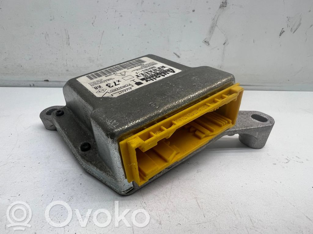 Airbag control unit/module   8200412019,605487300,F256CN40078