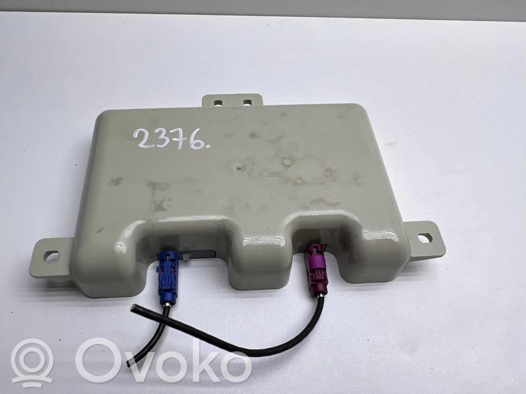 BMW 6 F12 F13 Antenos stiprintuvas 