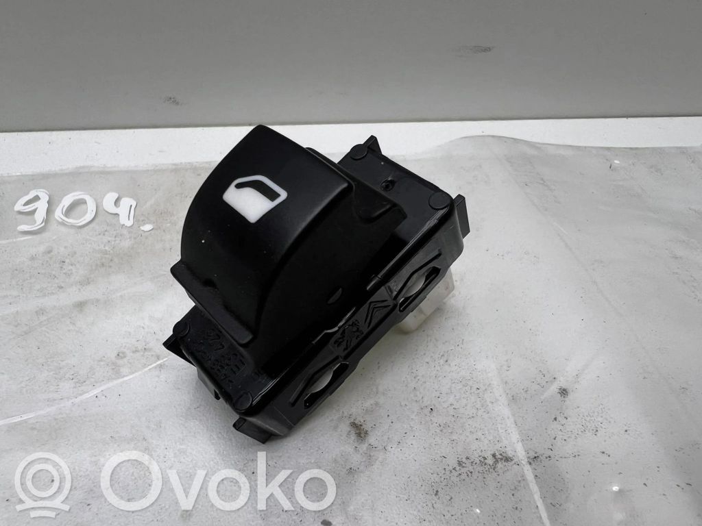 Electric window control switch   96762292ZD,1726,16175