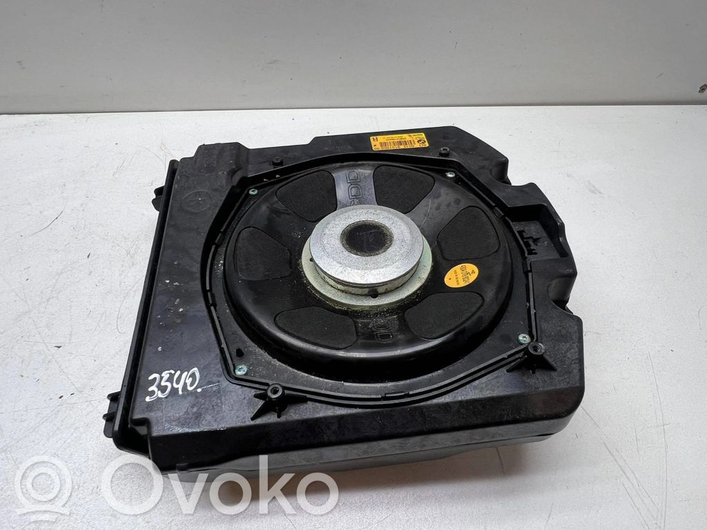 BMW 7 F01 F02 F03 F04 Subwoofer speaker 